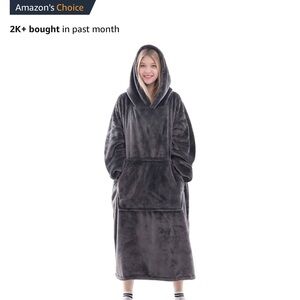 Cozy Gray Hooded Blanket Sweatshirt